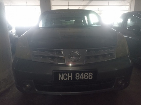 NISSAN GRAND LIVINA 1.8