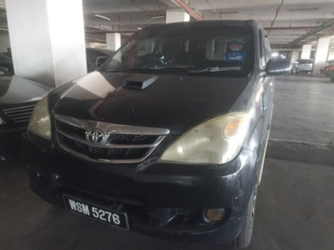 TOYOTA AVANZA 1.5 E