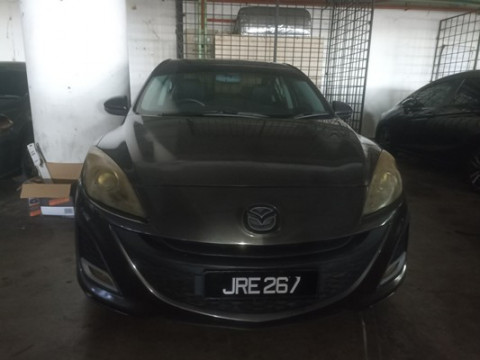 MAZDA 3 2.0