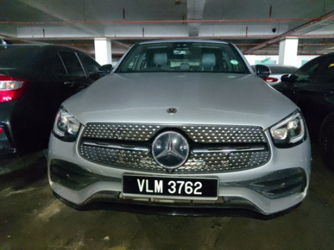 MERCEDES BENZ GLC 300 COUPE AMG