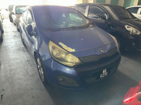 KIA RIO H/B (A) 1.4I