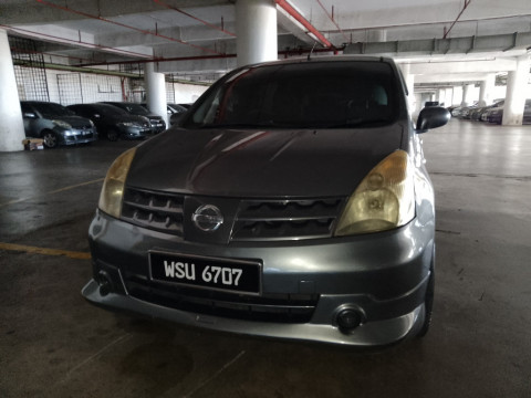 NISSAN GRAND LIVINA 1.6