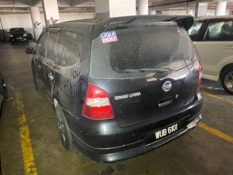 NISSAN GRAND LIVINA 1.6 (A)