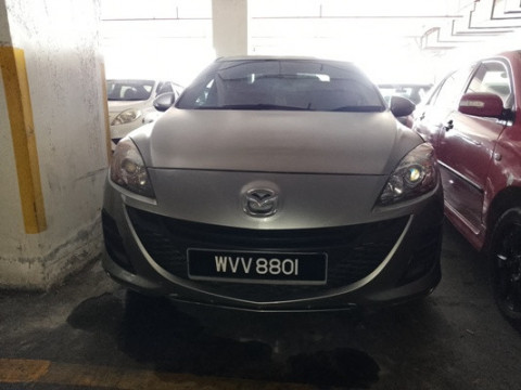 MAZDA 3 - 1.6 (A)