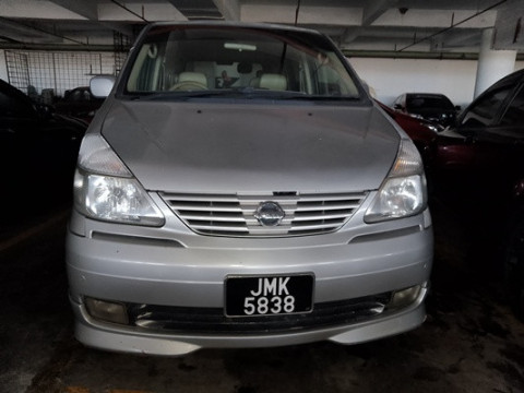 NISSAN SERENA 2.0 (A) HW STAR