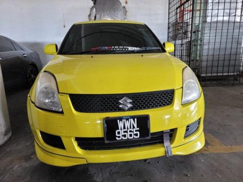 SUZUKI SWIFT 1.5 (A)