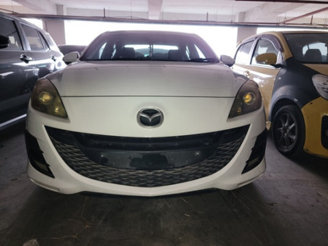 MAZDA 3 - 1.6 SDN (A)