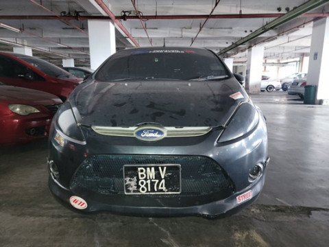 FORD FIESTA 1.6 SEDAN (A)
