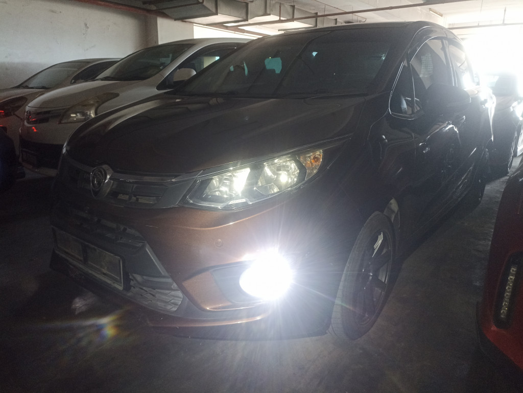 PROTON PERSONA 1.6 PREMIUM CVT