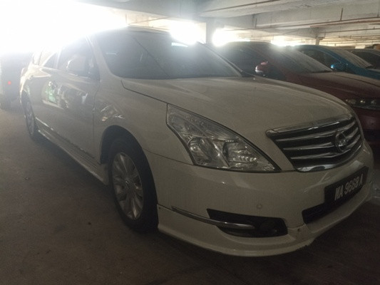 NISSAN TEANA 2.5 XV V6