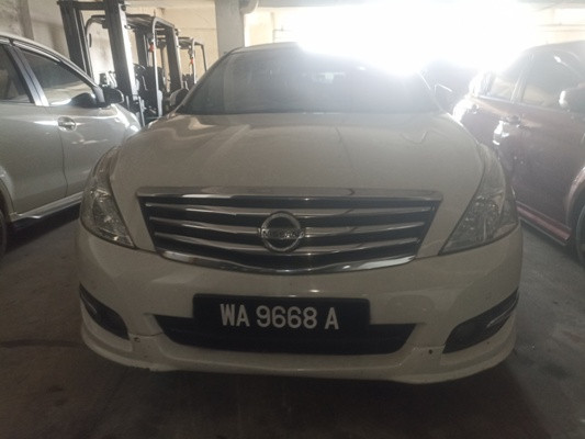 NISSAN TEANA 2.5 XV V6