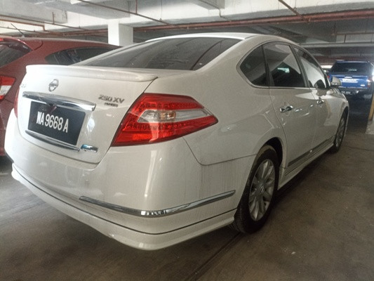 NISSAN TEANA 2.5 XV V6