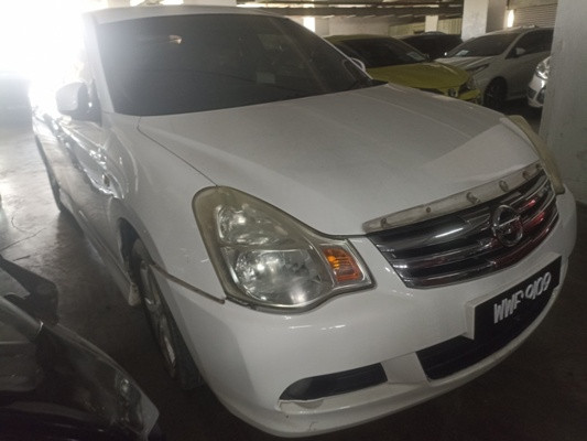 NISSAN SYLPHY 2.0