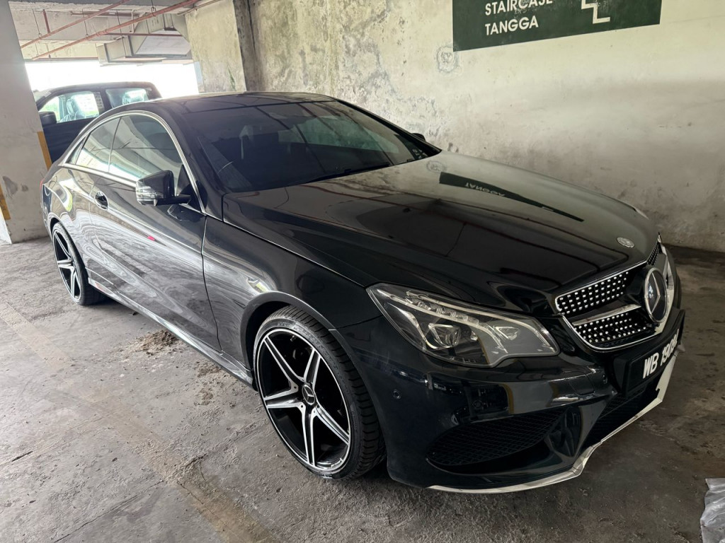 MERCEDES BENZ E250 COUPE