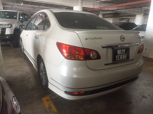 NISSAN SYLPHY 2.0