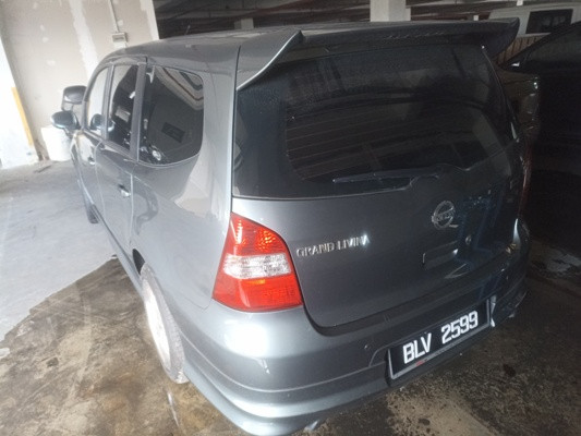 NISSAN GRAND LIVINA 1.6