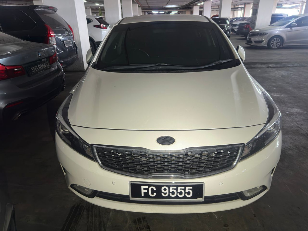 KIA CERATO YD