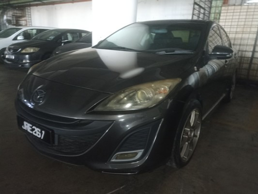 MAZDA 3 2.0
