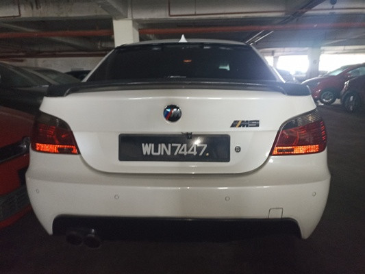 BMW 525I