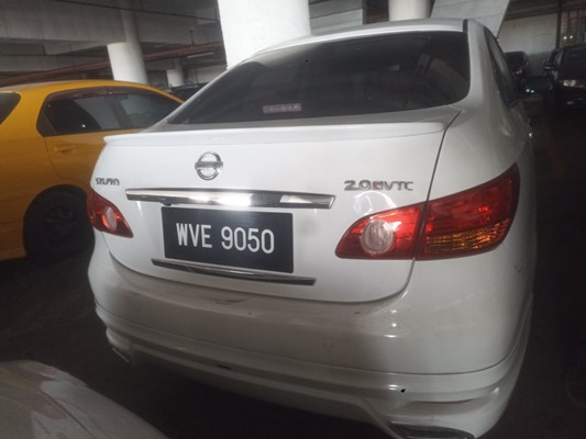 NISSAN SYLPHY 2.0 CVTC (A)