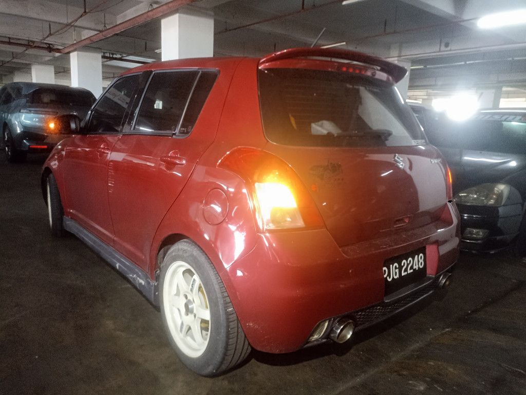 SUZUKI SWIFT 1.5 L (A)