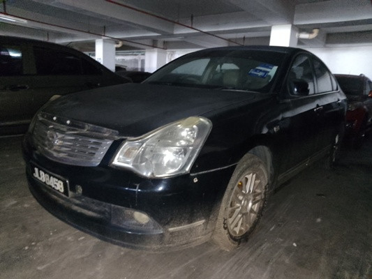 NISSAN SYLPHY 2.0 (A)