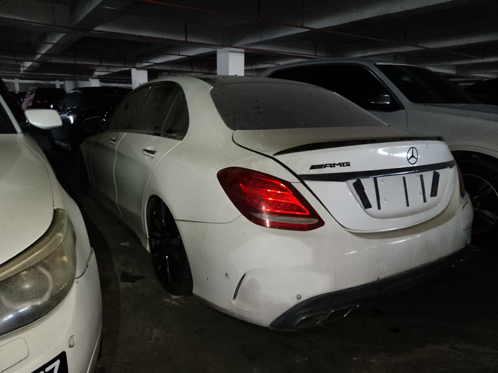 MERCEDES BENZ C350 E 2.0 AMG