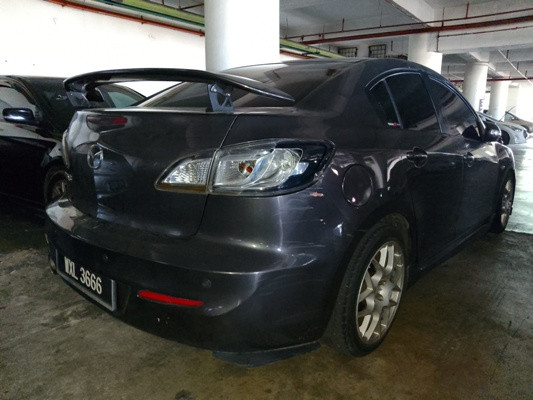 MAZDA 3 1.6 SDN