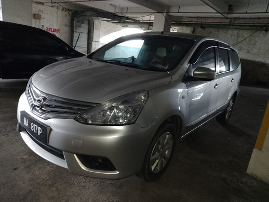 NISSAN GRAND LIVINA 1.6