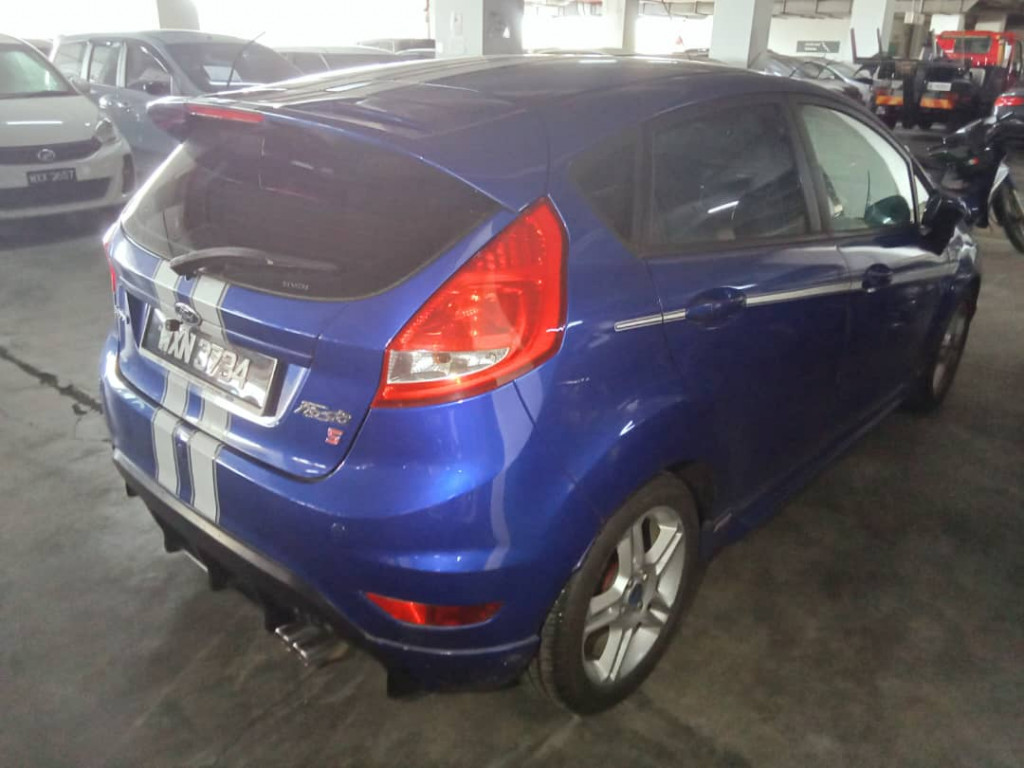 FORD FIESTA 1.6