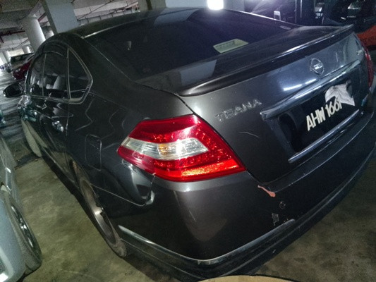 NISSAN TEANA 2.0