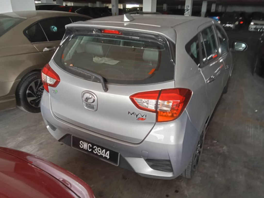 PERODUA MYVI 1500 AV (AUTO)