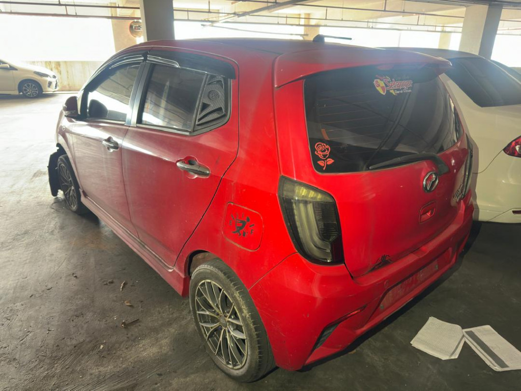 PERODUA AXIA 1000 SE (A)
