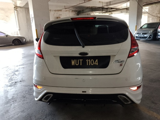 FORD FIESTA 1.6L SPORT (A)
