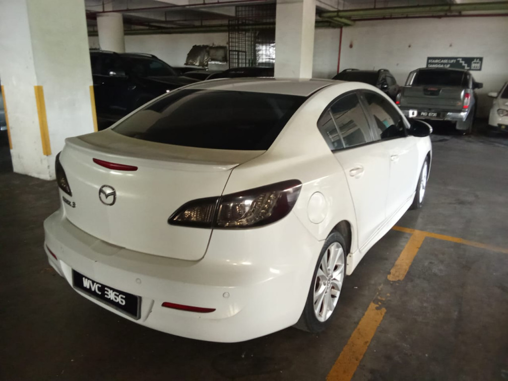 MAZDA 3 2.0 SDN (A)