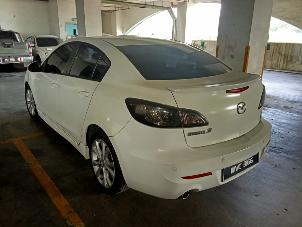 MAZDA 3 2.0 SDN (A)