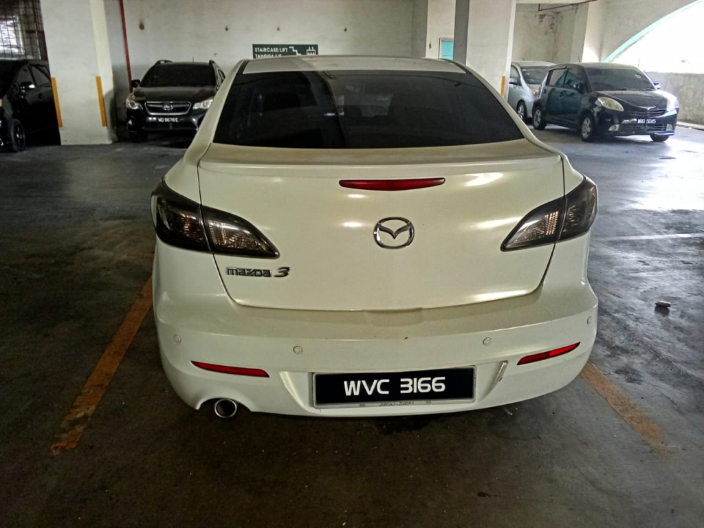 MAZDA 3 2.0 SDN (A)
