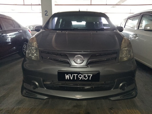 NISSAN GRAND LIVINA 1.6 (A)