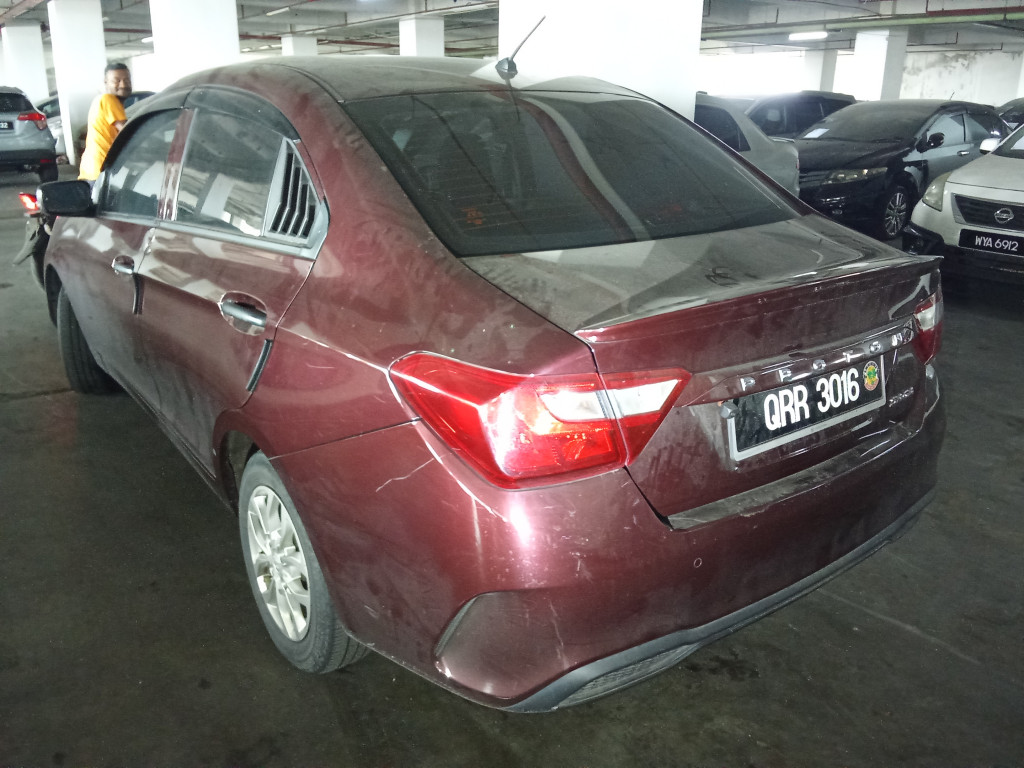 PROTON - SAGA 1.3L STANDARD LITE (AT)
