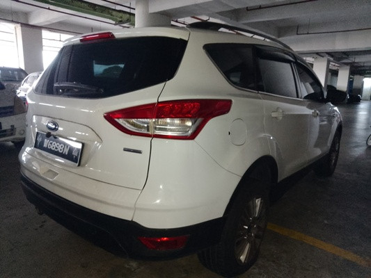 FORD KUGA 1.6 L (A)