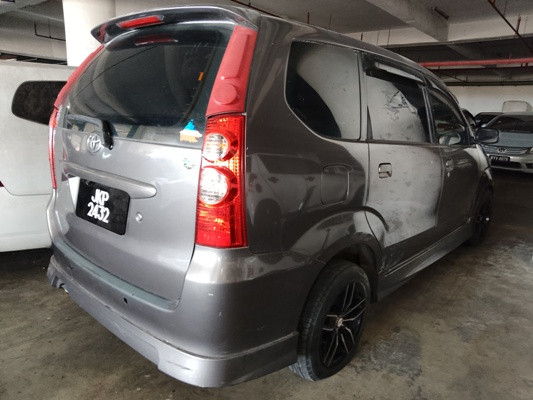 TOYOTA AVANZA 1.3 E (M)