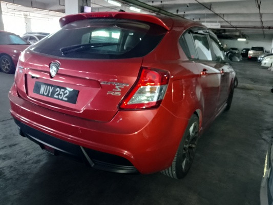 PROTON SUPRIMA 1.6 (A)