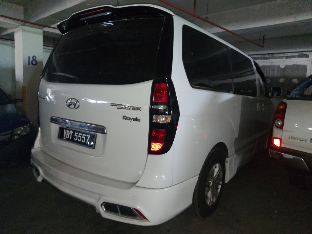 HYUNDAI - STAREX ROYALE 2.5(A)