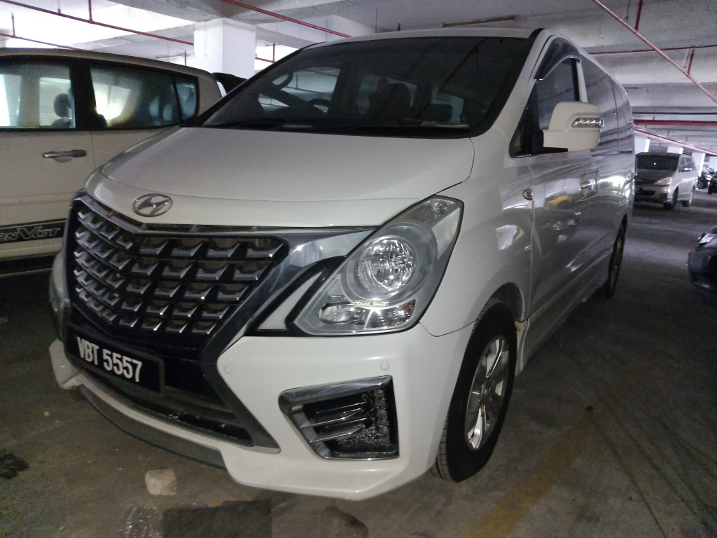 HYUNDAI - STAREX ROYALE 2.5(A)