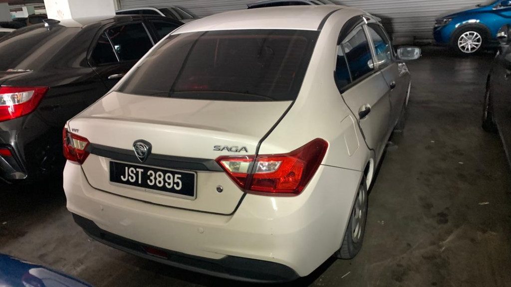 PROTON SAGA 1.3 CVT
