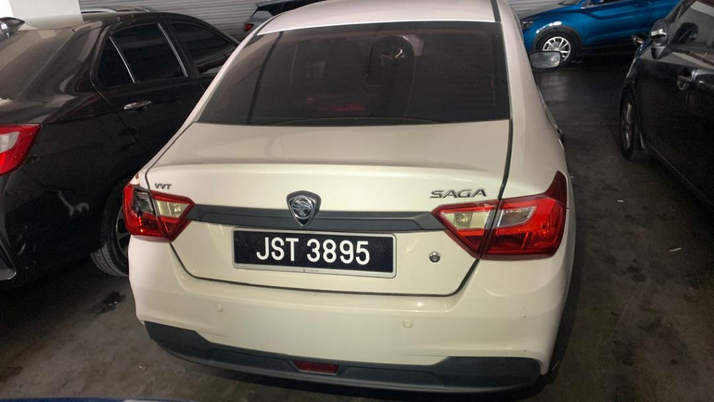 PROTON SAGA 1.3 CVT