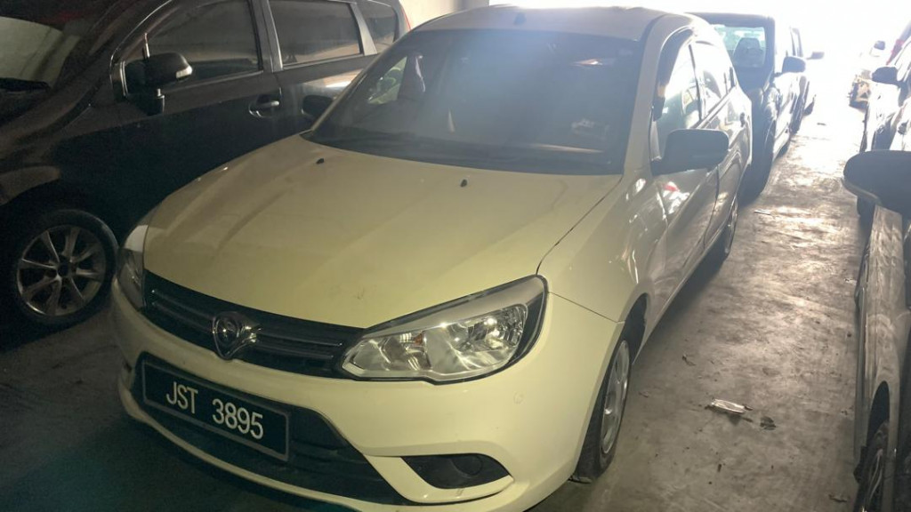 PROTON SAGA 1.3 CVT