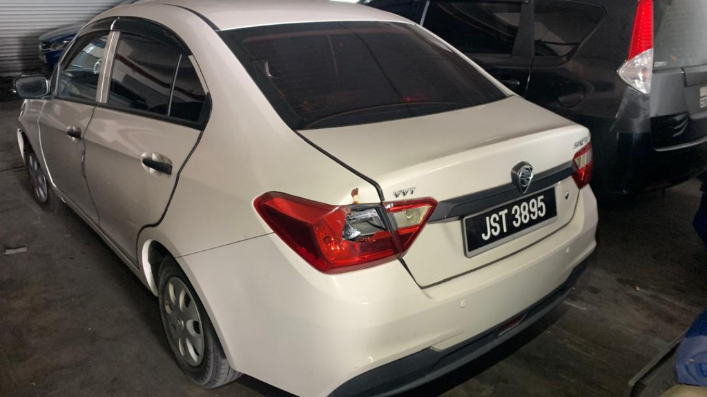 PROTON SAGA 1.3 CVT
