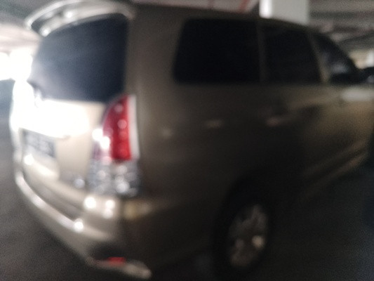 TOYOTA INNOVA 2.0 E (A)