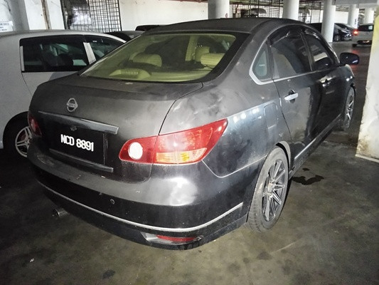 NISSAN SYLPHY 2.0 (A)